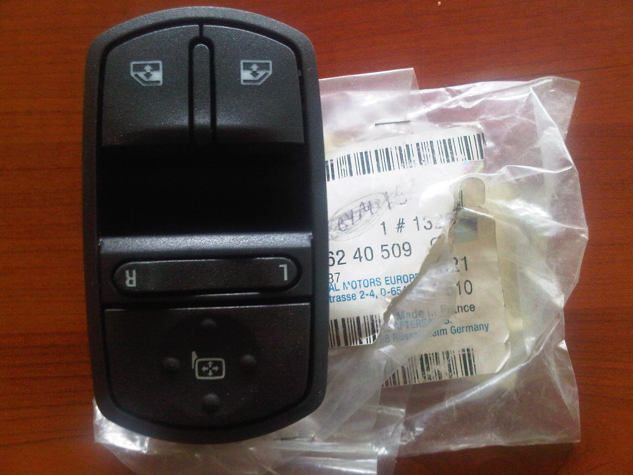 OPEL CORSA D SOL CAM AMA ANAHTARI 6240509  13258521